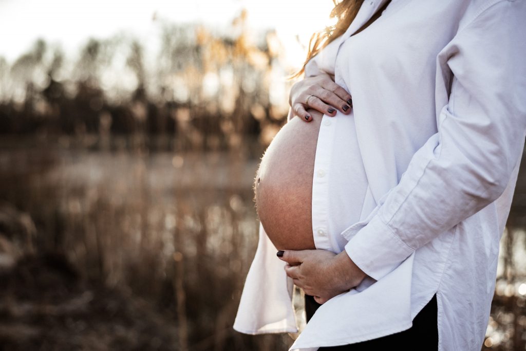 Babybauchfotos in Nürnberg Babybauch